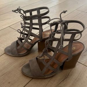 Qupid faux suede sandals